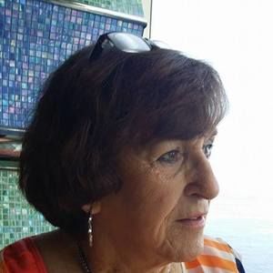 Meet your Posher, Carol